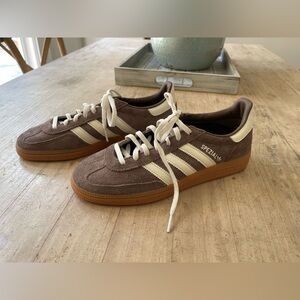 Adidas Handball Spezial sneakers, NWOB, Earth Strata Brown, SZ 8